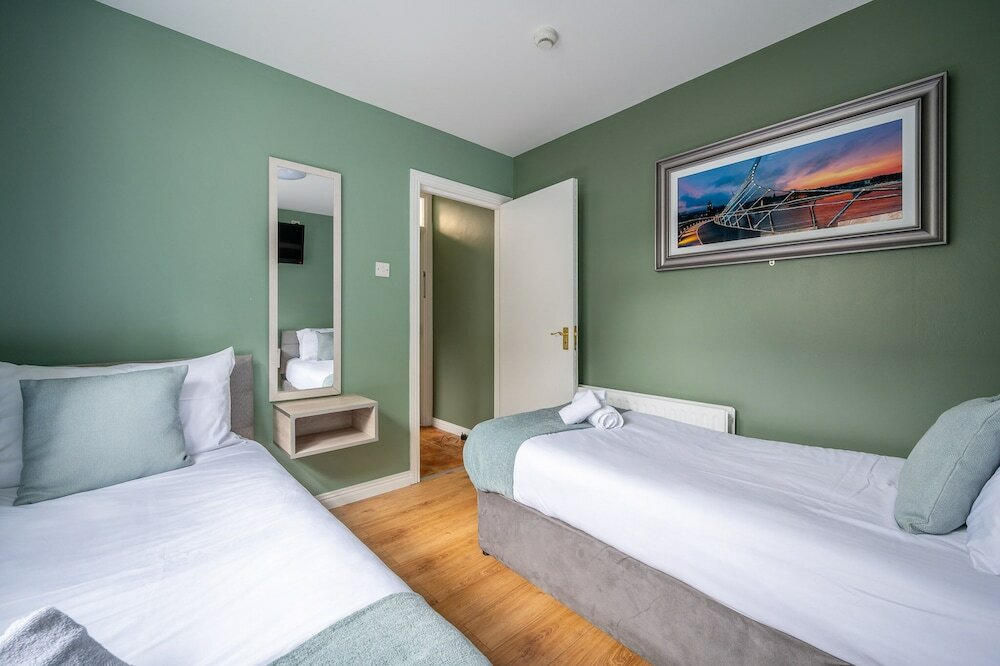 Фото Chamberlain House