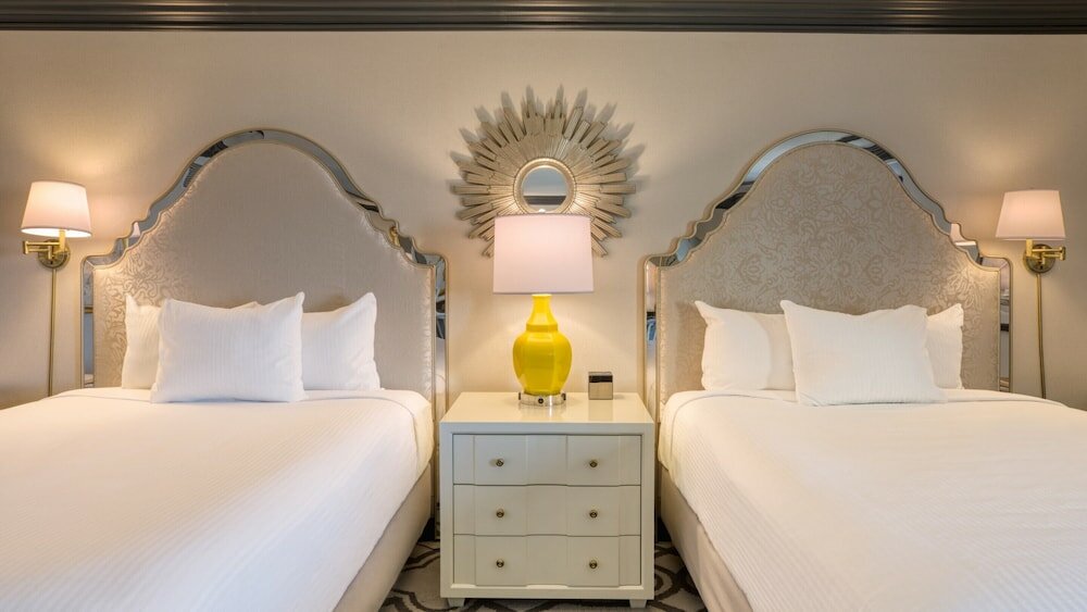 Фото Paris Las Vegas Hotel & Casino