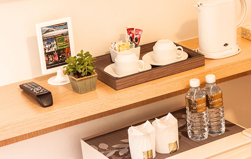 Фото Samran Place Hotel