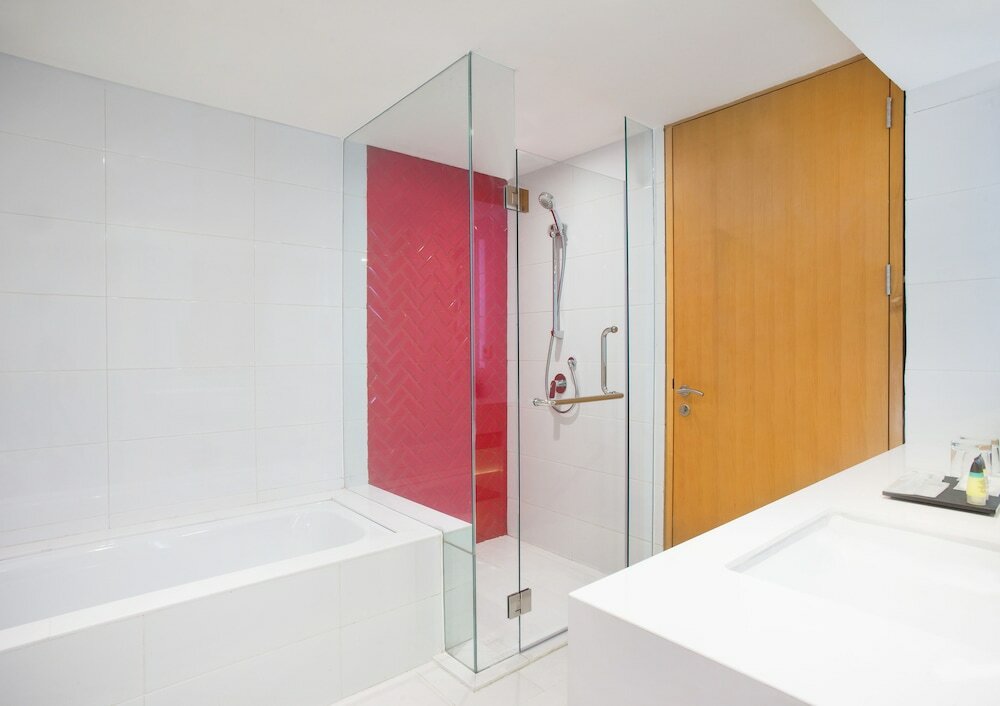 Фото Four Points by Sheraton Surabaya