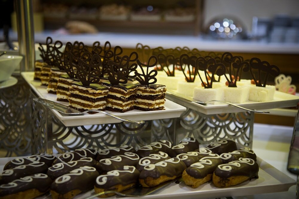 Фото Euphoria Batumi Convention & Casino Hotel