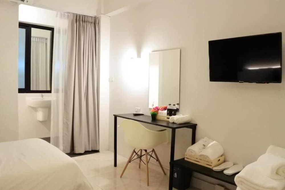 Фото Shane Hotel Chiangmai