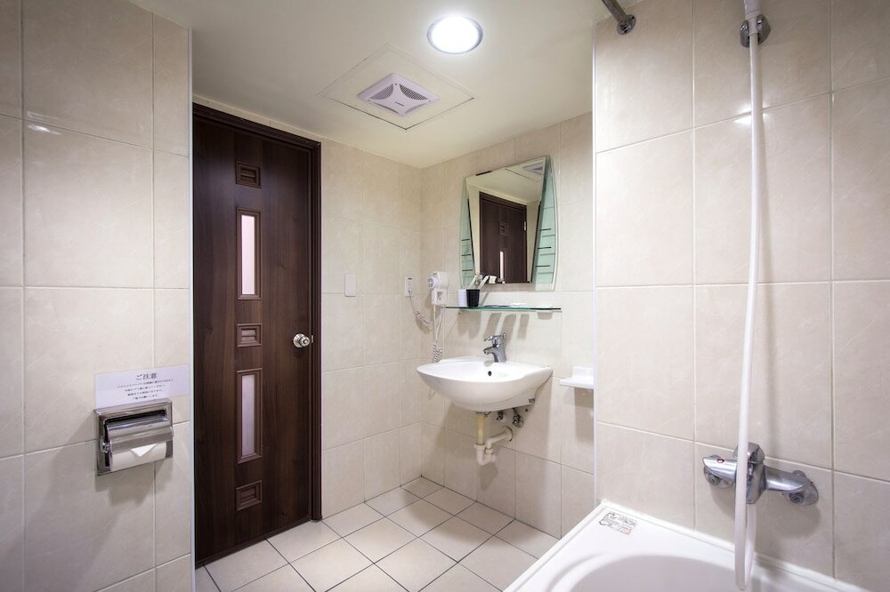 Фото New World Hotel