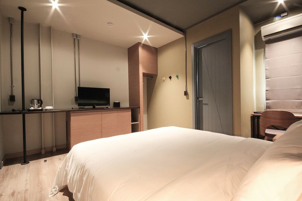 Фото Tha City Loft Hotel by Th District