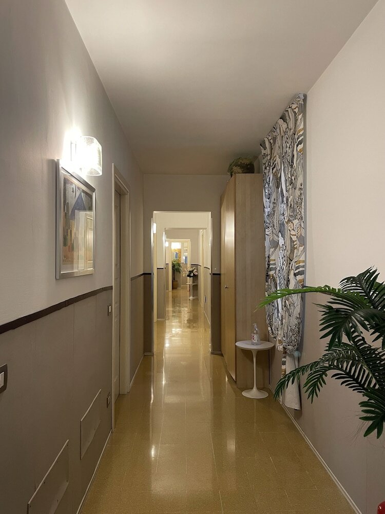 Фото CostantiNapoli 27