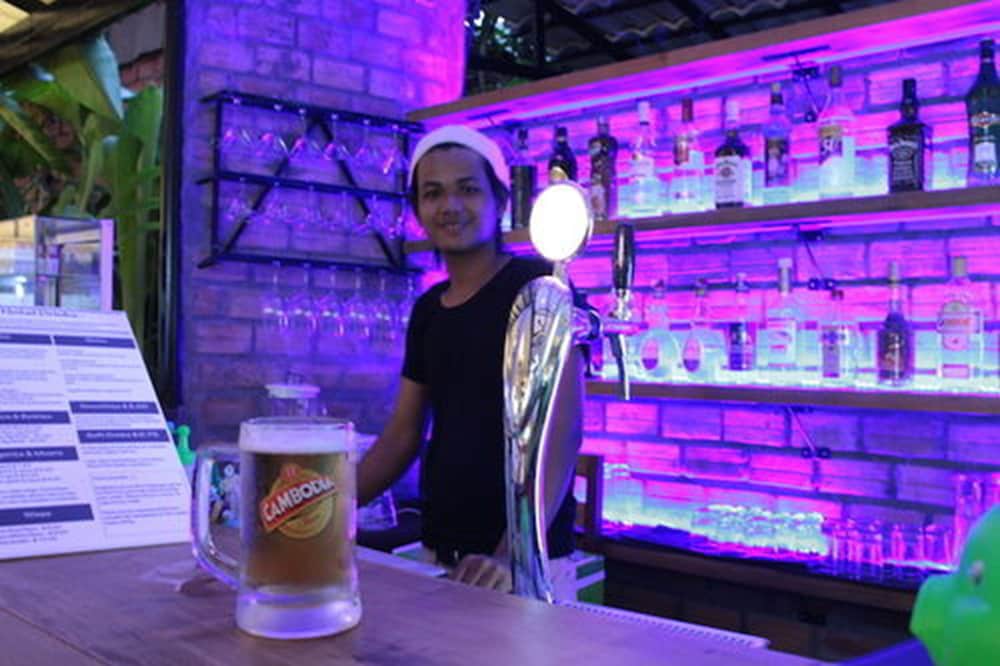 Фото Naga Angkor Hostel