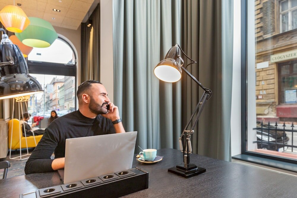 Фото A&o Budapest City