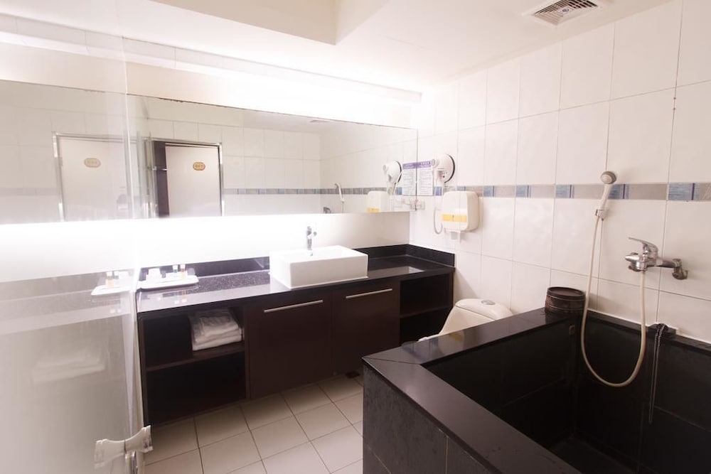 Фото Jbg Hotspring Resort Hotel