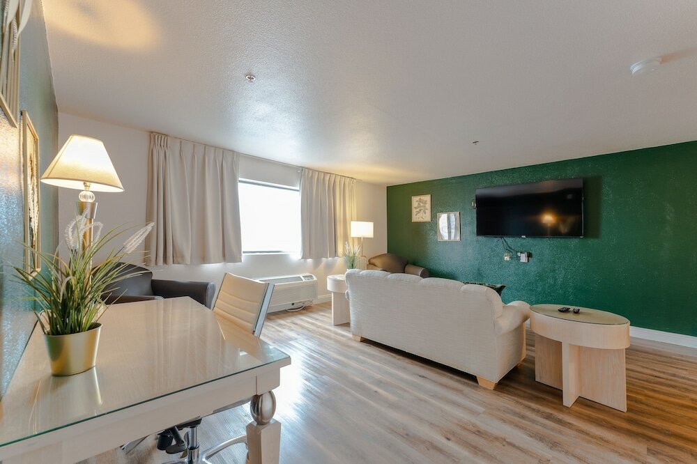 Фото Lucky Club Casino and Hotel