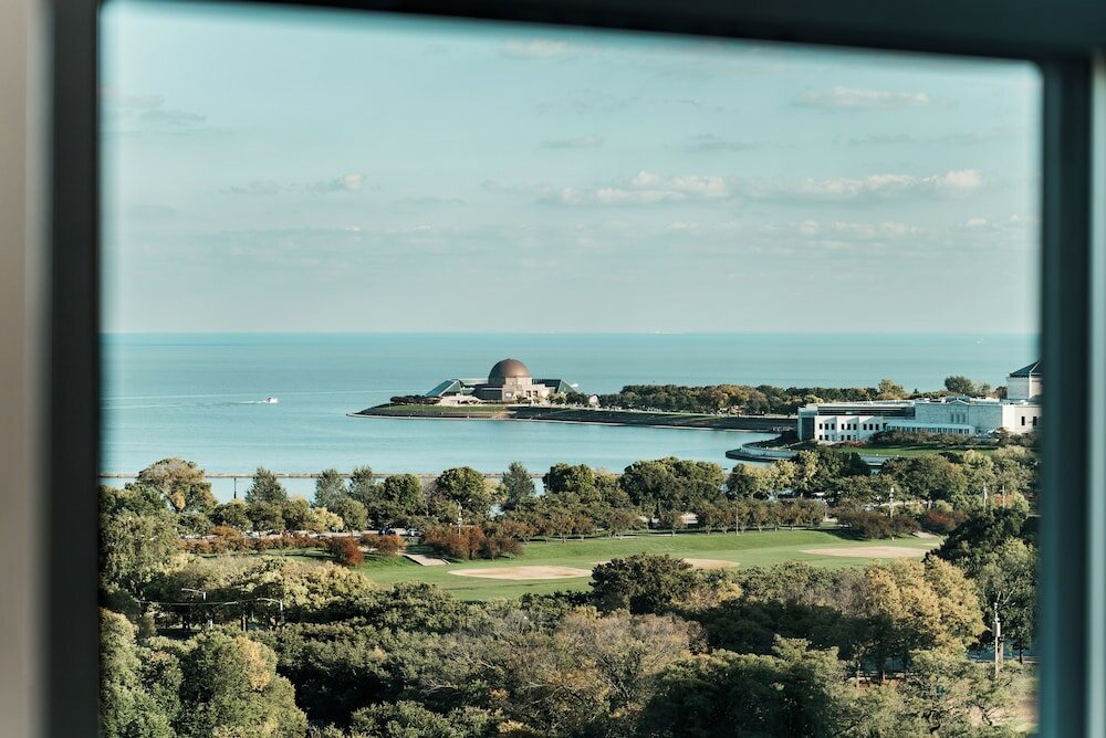 Фото The Congress Plaza Hotel & Convention Center