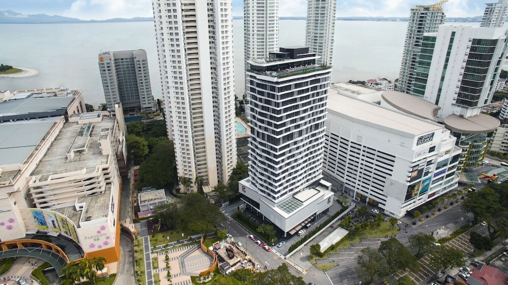 Фото G Hotel Kelawai