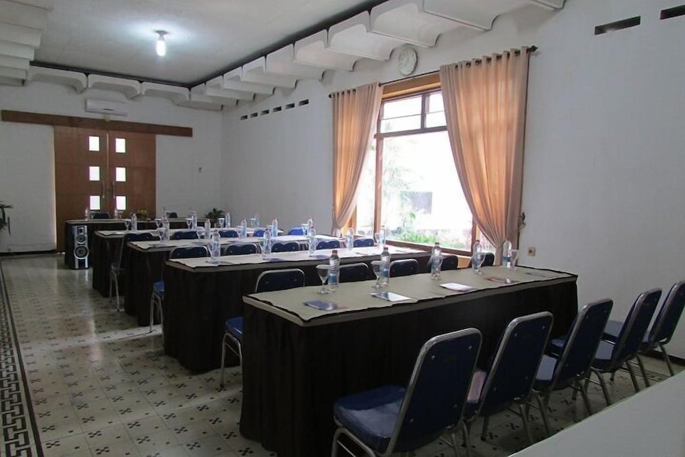 Фото Riche Heritage Hotel