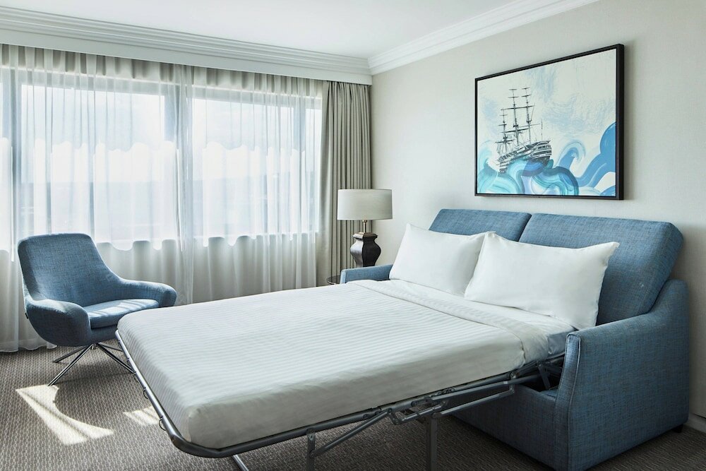 Фото Portsmouth Marriott Hotel