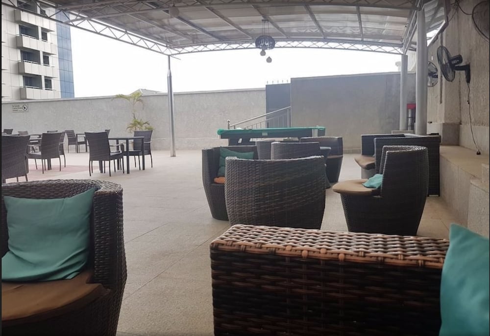 Фото Starview Palace Hotel