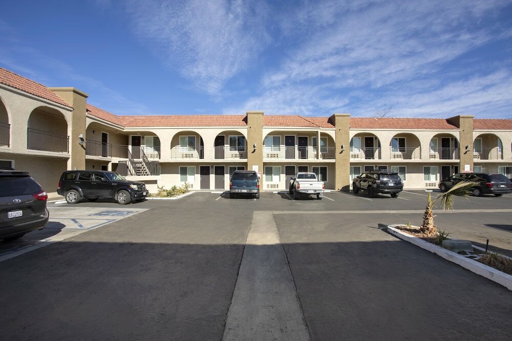 Фото Oyo Hotel Palmdale - Antelope Valley