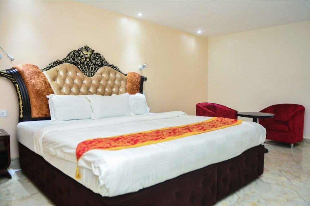 Фото Starview Palace Hotel