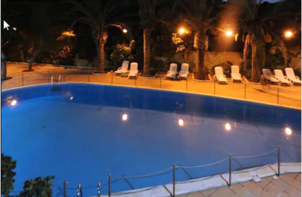 Фото Hotel President