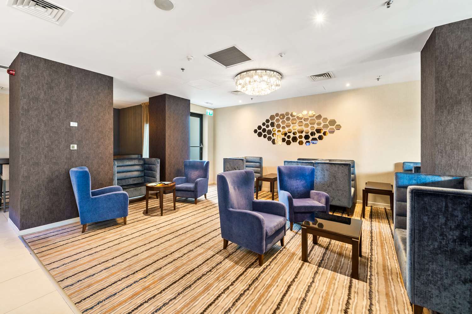 Фото Hampton by Hilton Cluj-Napoca