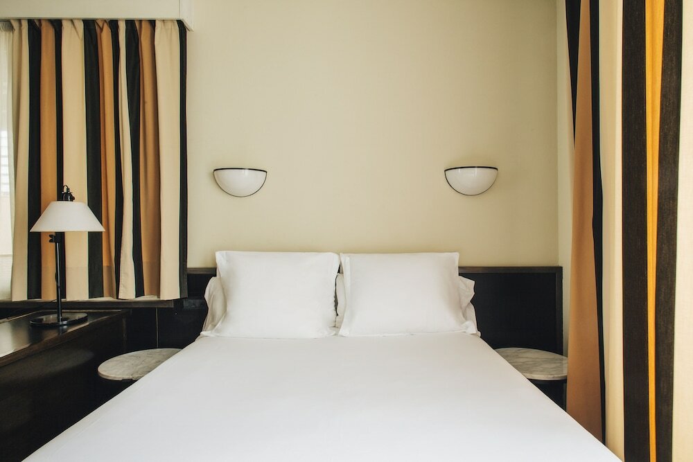 Фото Gran Derby Suite Hotel