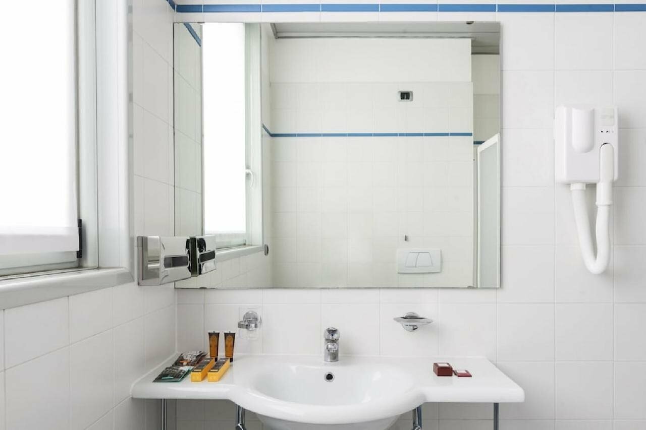 Фото B&b Hotel Milano La Spezia