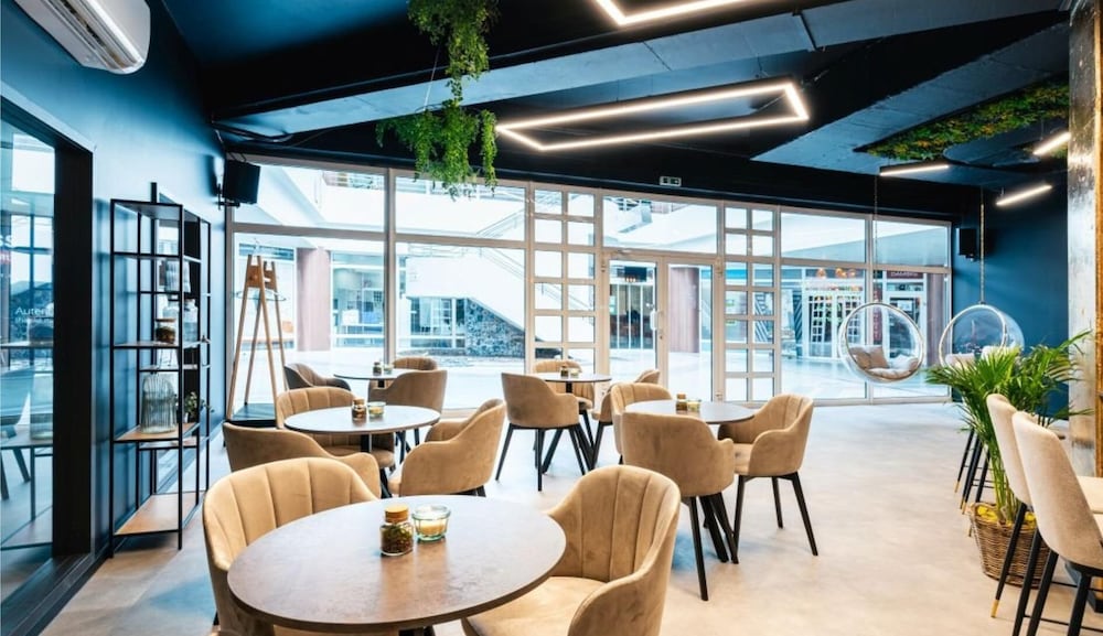 Фото Cosmopolitan Bobycentrum