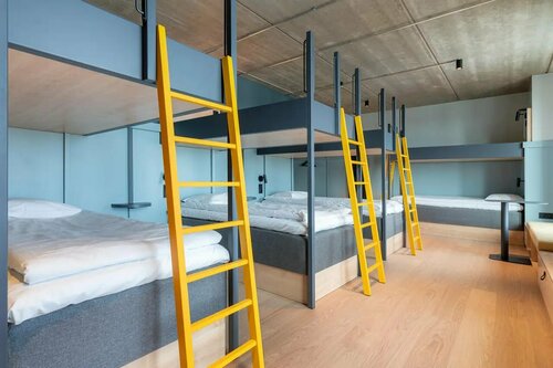 Гостиница Comfort Hotel Helsinki Airport в Вантаа