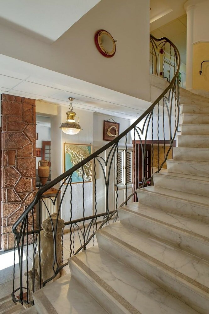 Фото Hotel Villa Lo Scoglietto