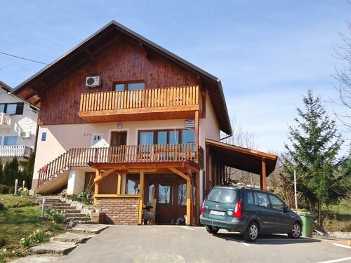 Гостиница Apartments Kristic в Карловацкой жупании