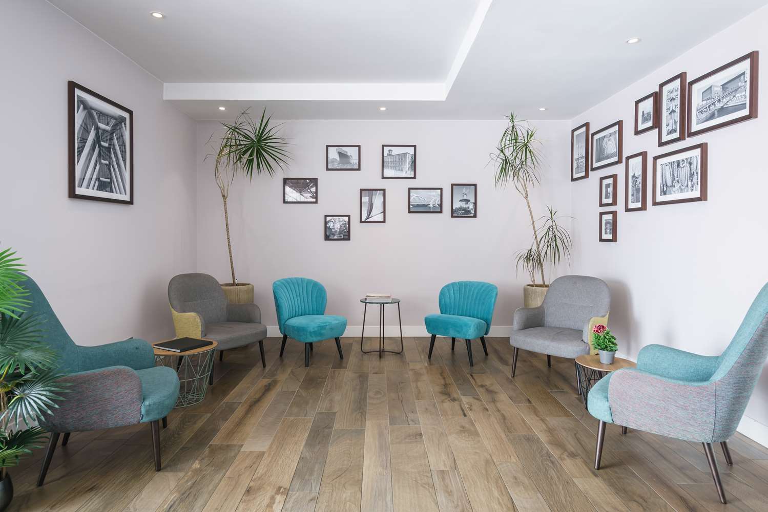 Фото Hampton by Hilton Amsterdam Centre East