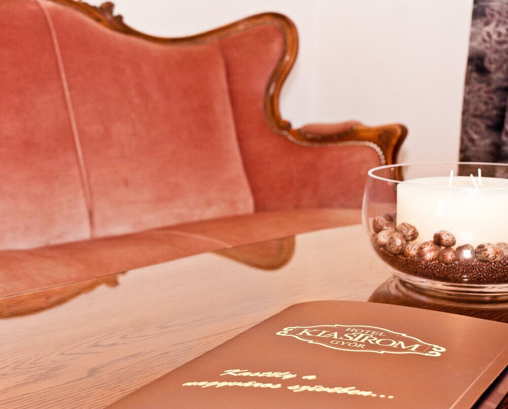 Фото Klastrom Hotel