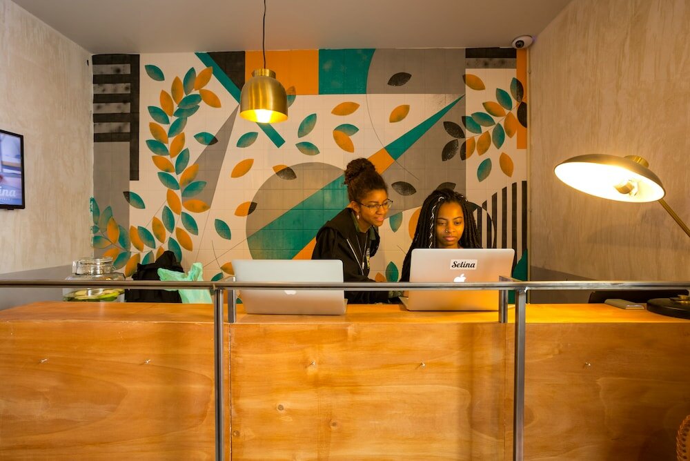 Фото Selina Secret Garden Lisbon