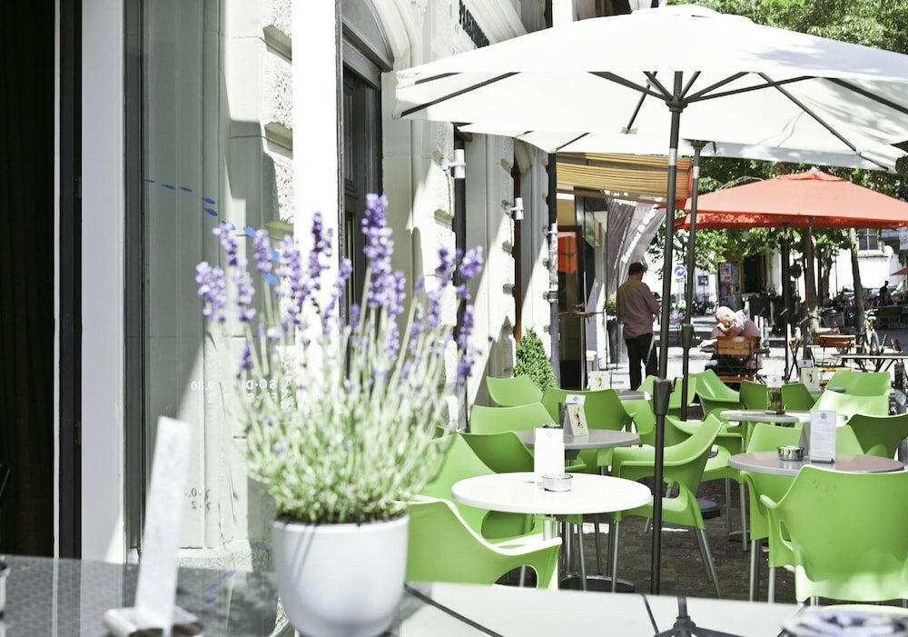 Фото Hotel Platzhirsch