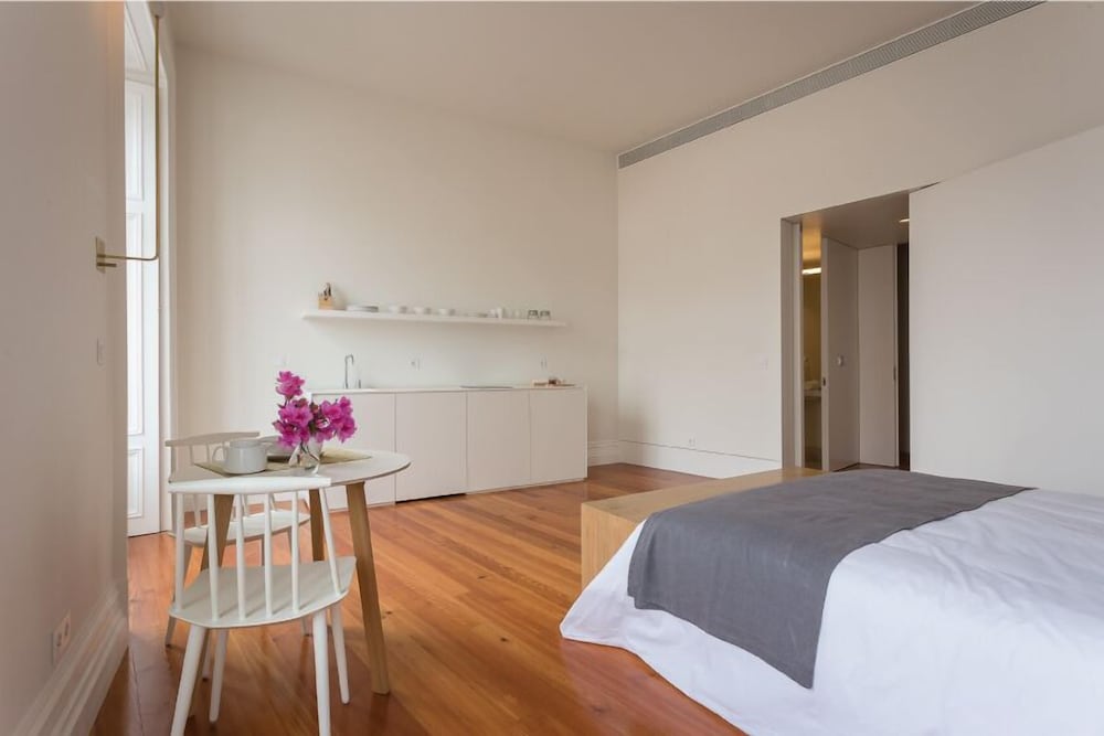 Фото Armazéns Cogumbreiro