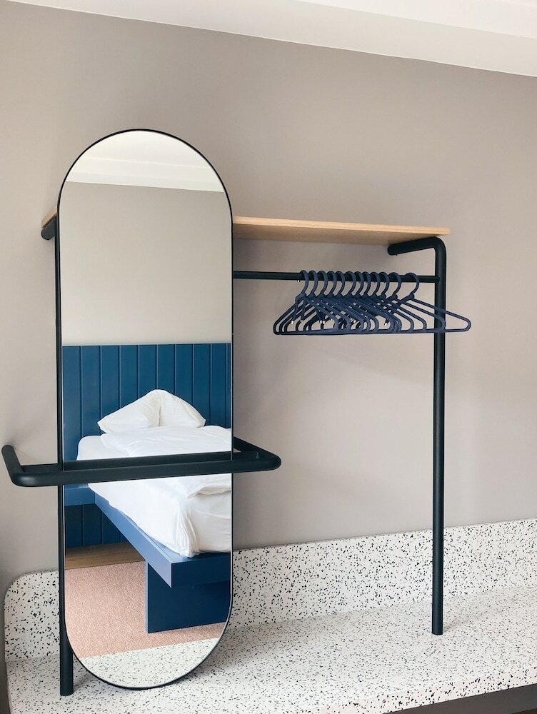 Фото Aparthotel Goldey Interlaken