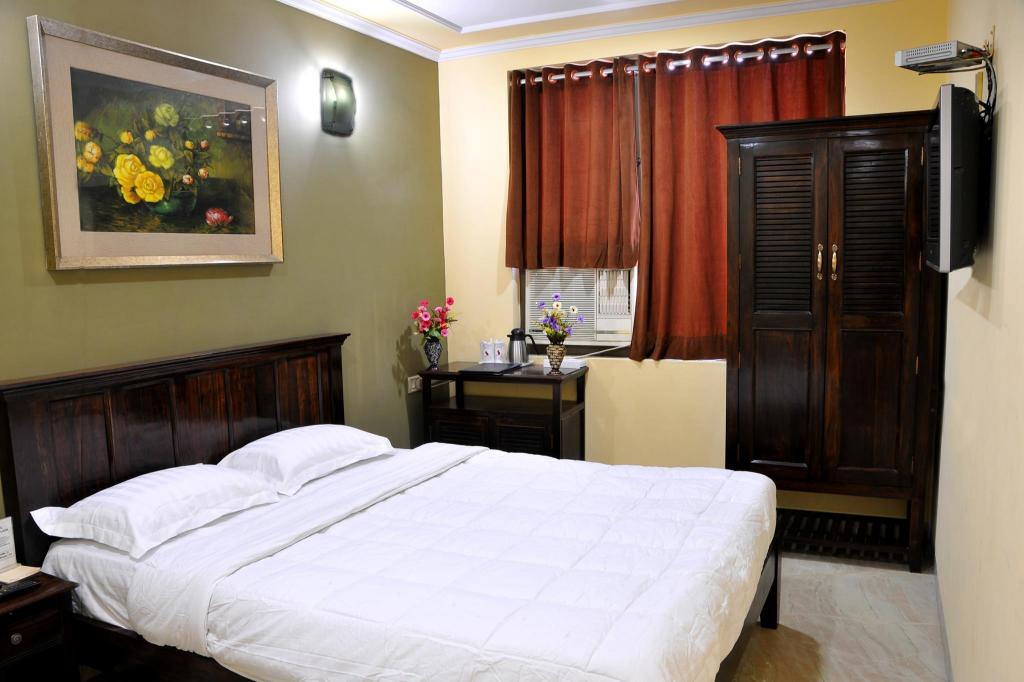 Фото Hotel Silver Plaza