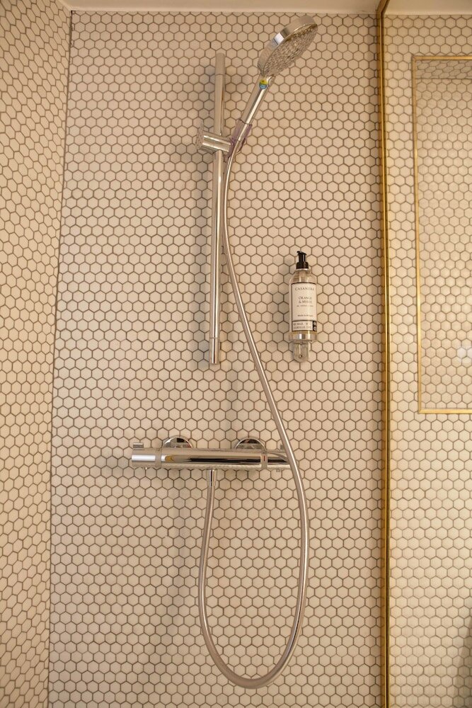 Фото Hotel Montholon Paris