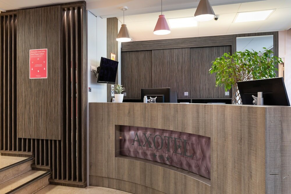 Фото Hotel Chromatics by HappyCulture