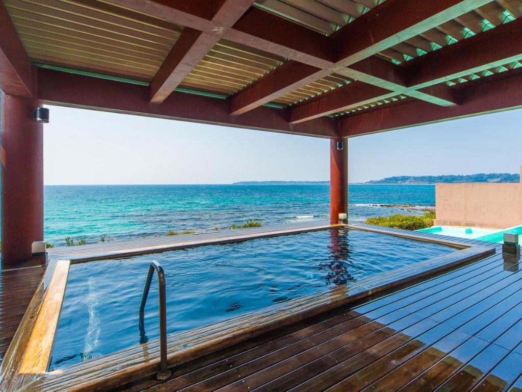 Фото Hotel Nishinagato Resort