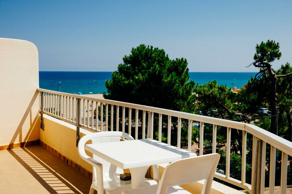 Hotel Hôtel Plage des Pins, Argeles‑sur‑Mer, photo