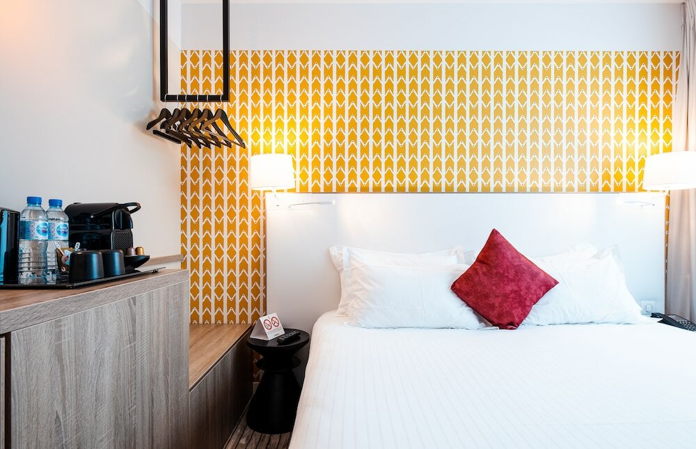 Фото The Originals Boutique, Hôtel Maison Montmartre Paris Les Puces