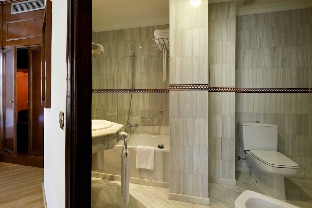 Фото Hotel Exe Triunfo