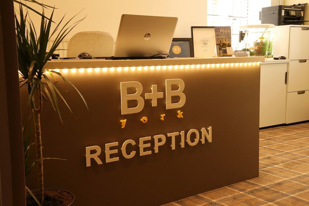 Фото B+b York