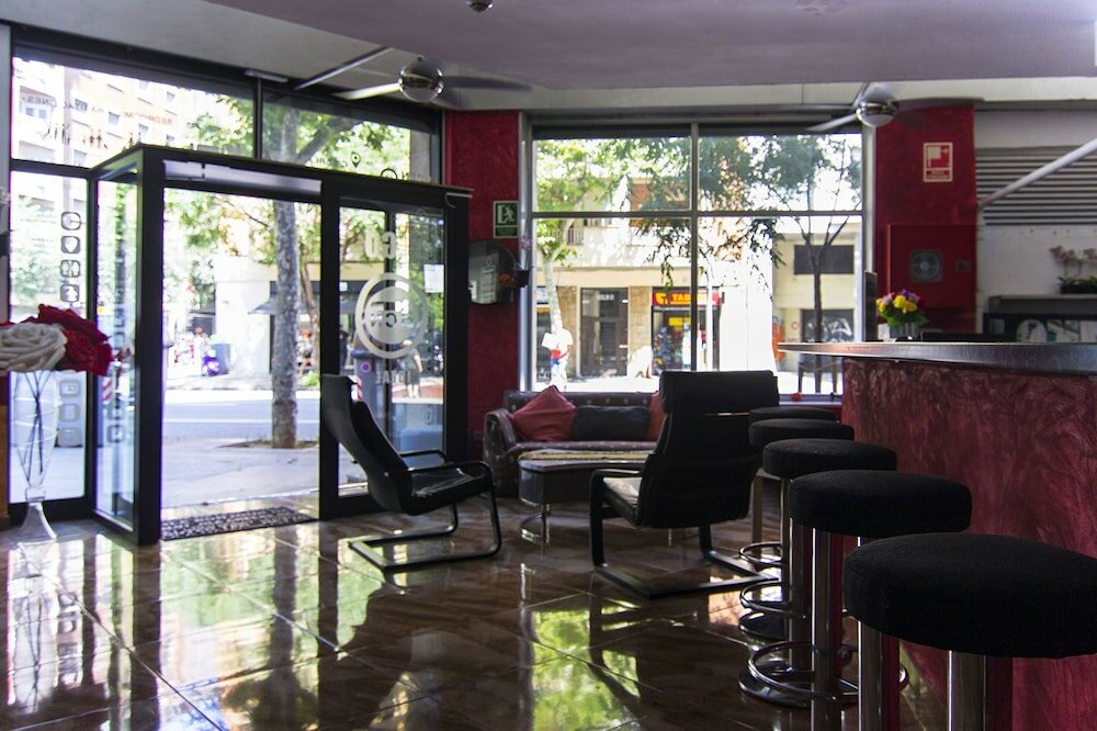 Фото Go Bcn Hi Sants - Hostel