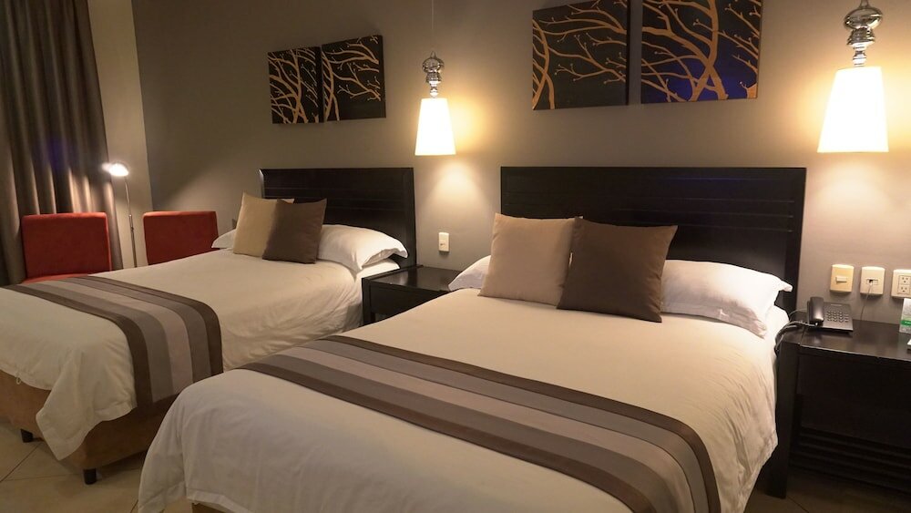 Фото Hotel Las Cascadas