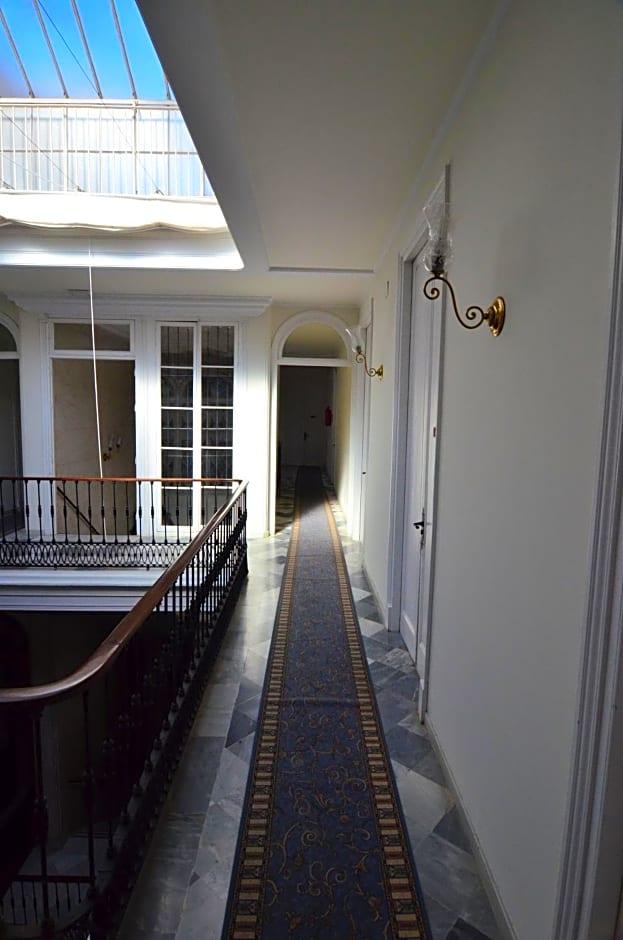 Фото Nuevo Hotel