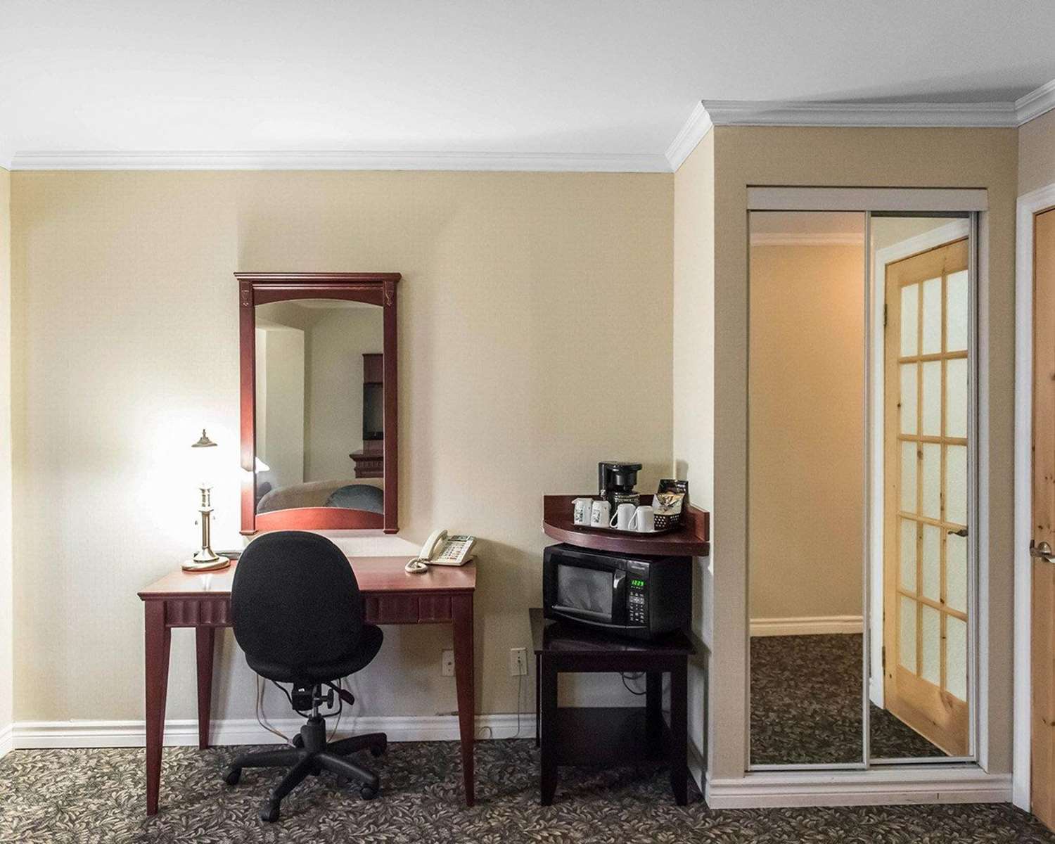 Фото Quality Inn Mont-Laurier