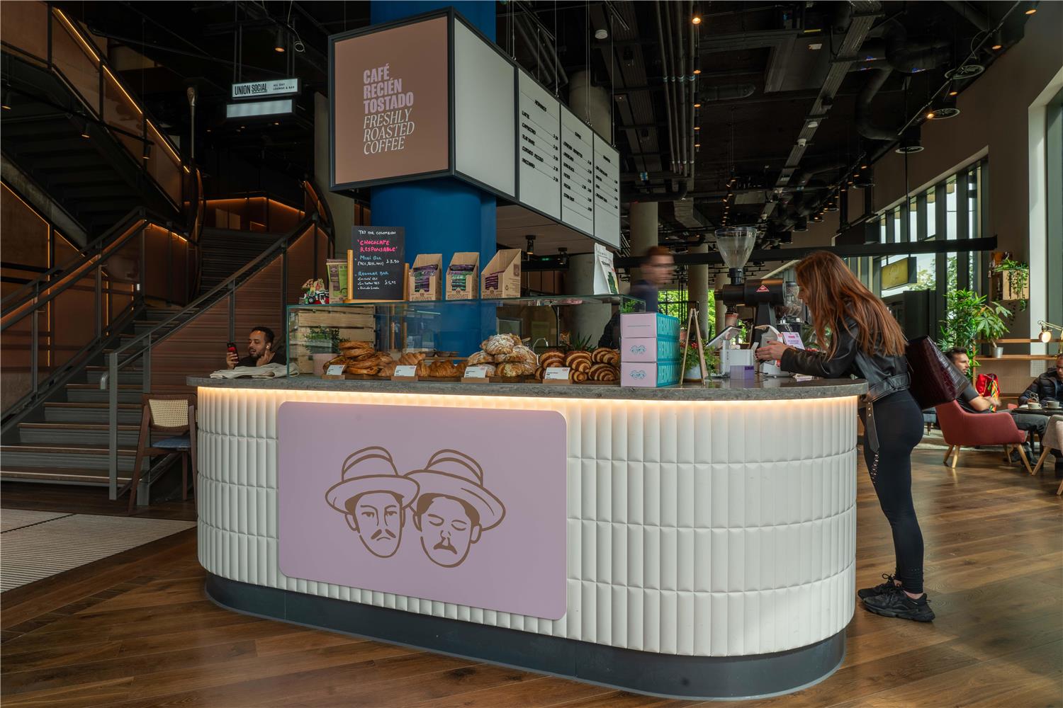 Фото The Gantry London, Curio Collection by Hilton