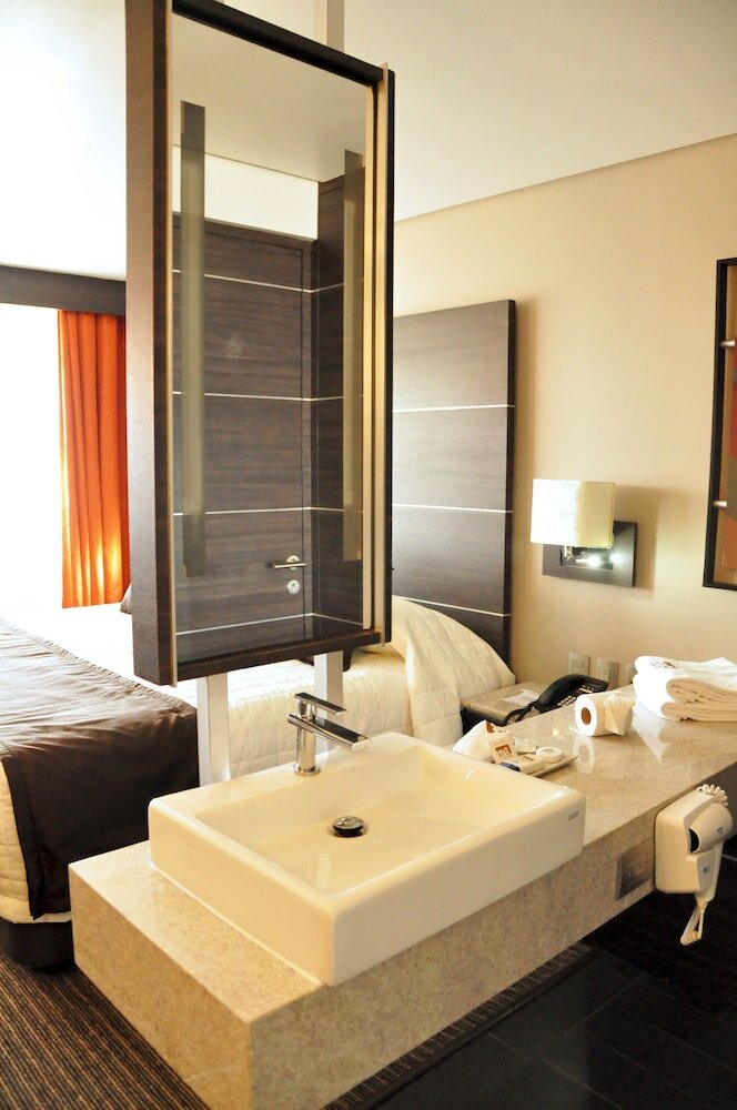 Фото Hotel Real Alameda