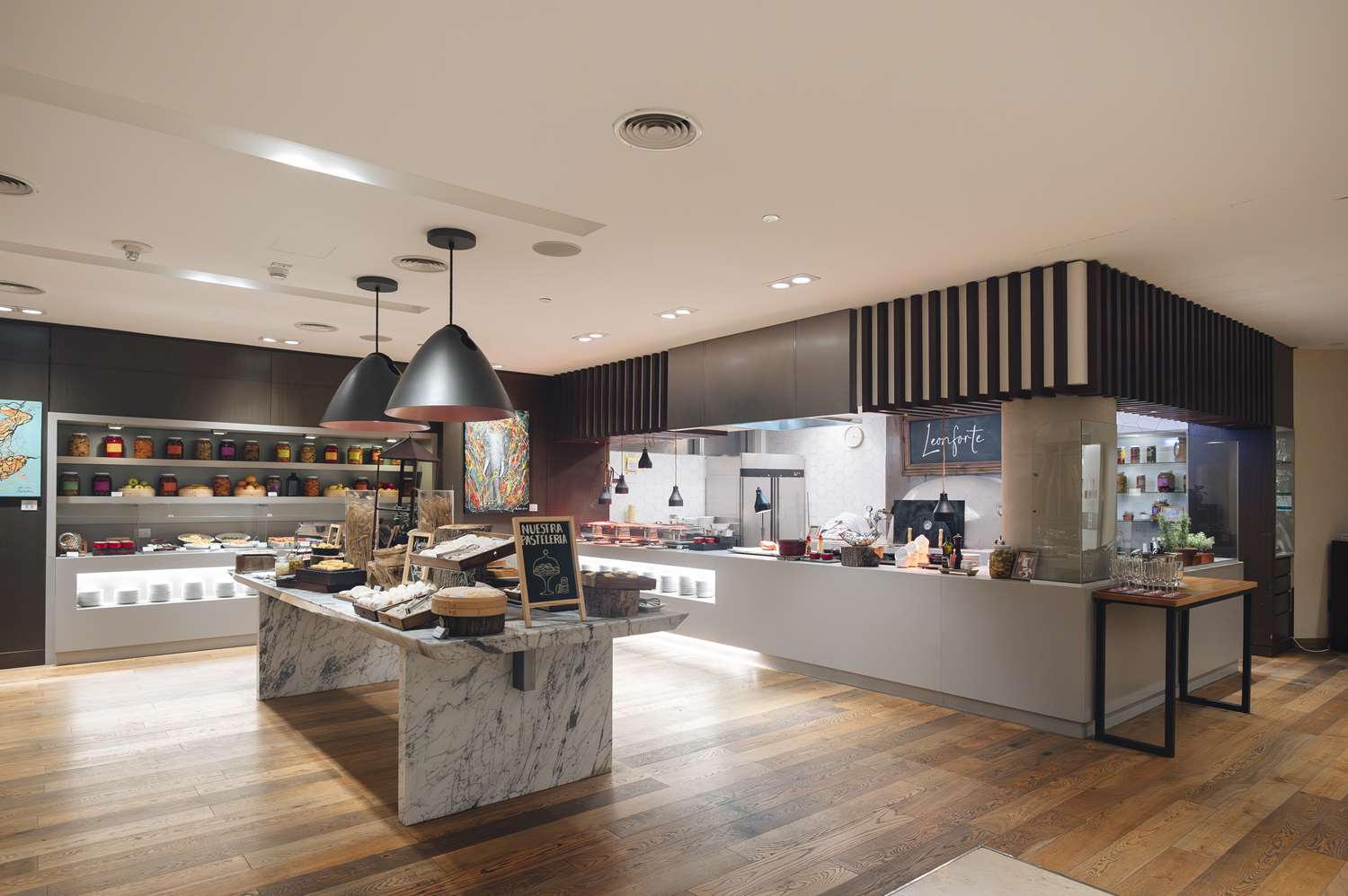 Фото Hilton Pilar