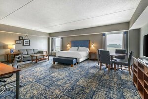 Гостиница Bangor Aviator Hotel, Bw Premier Collection